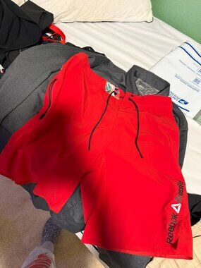 Reebok CrossFit Red Training Shorts Size 32 Athletic Gym Workout